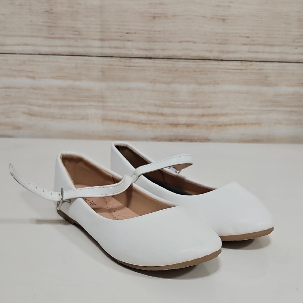 Lucky Top Girl's White Mary Jane Flats 3